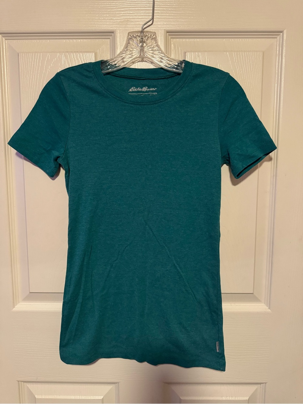 Eddie Bauer Women's Teal Short Sleeve Crewneck Tee